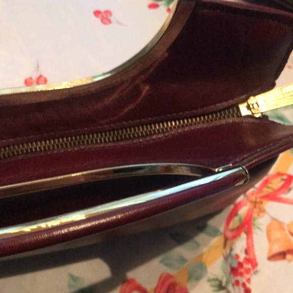 Vintage Leather Handbag - Picture 13 of 13